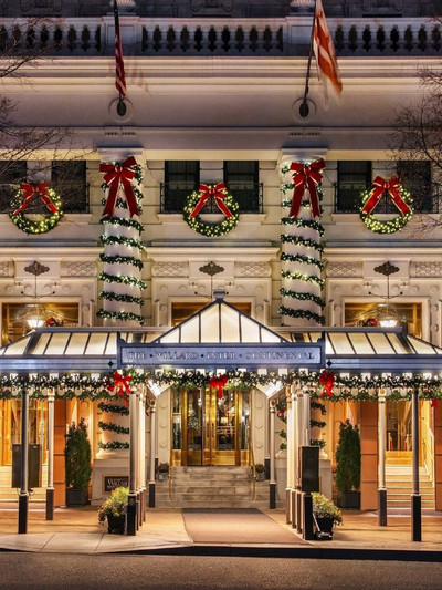 THE WILLARD ウィラード　INDIES A Blue-and-White Wedding at the Willard
