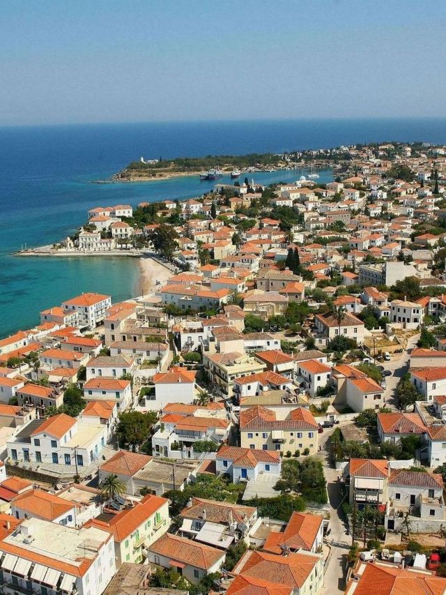 🌟 Spetses Stays: Poseidonion Grand Hotel Highlights 🏨✨