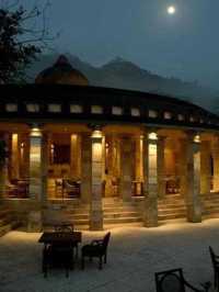 🌟 Java's Jewel: Luxe Stays at Amanjiwo Borobudur! 🕌✨
