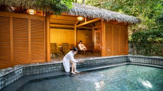 Happy Teacher's Day! Enjoy exclusive benefits with 1,000 hot spring tickets.