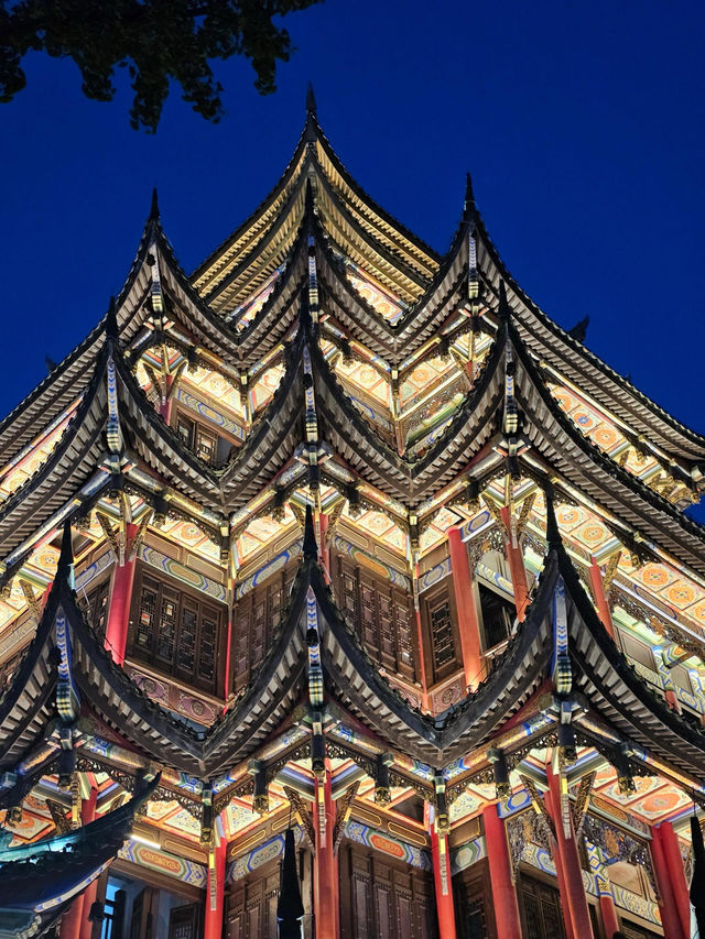 重慶鴻恩寺｜令人驚艷的一刻。