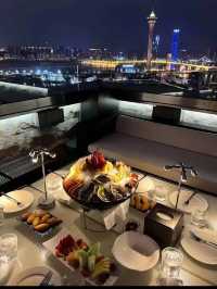 Sky21 bar , rooftop bar in Macao 