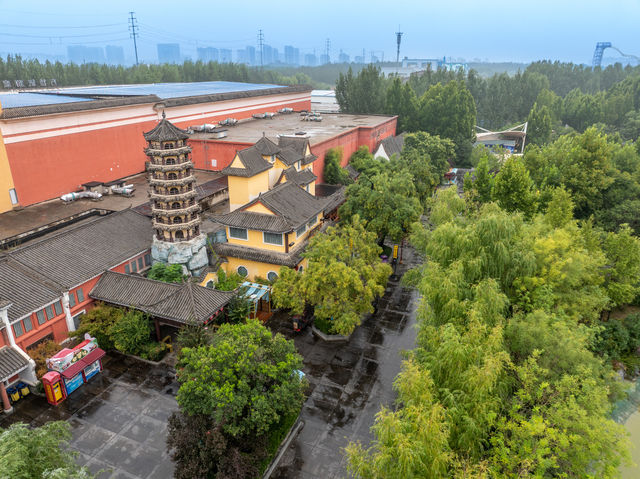 時尚與歷史的對話,中牟方特的現代潮流。