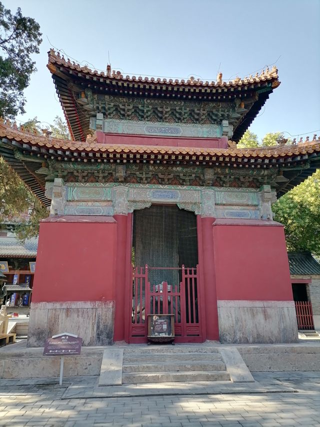 正定隆興寺。