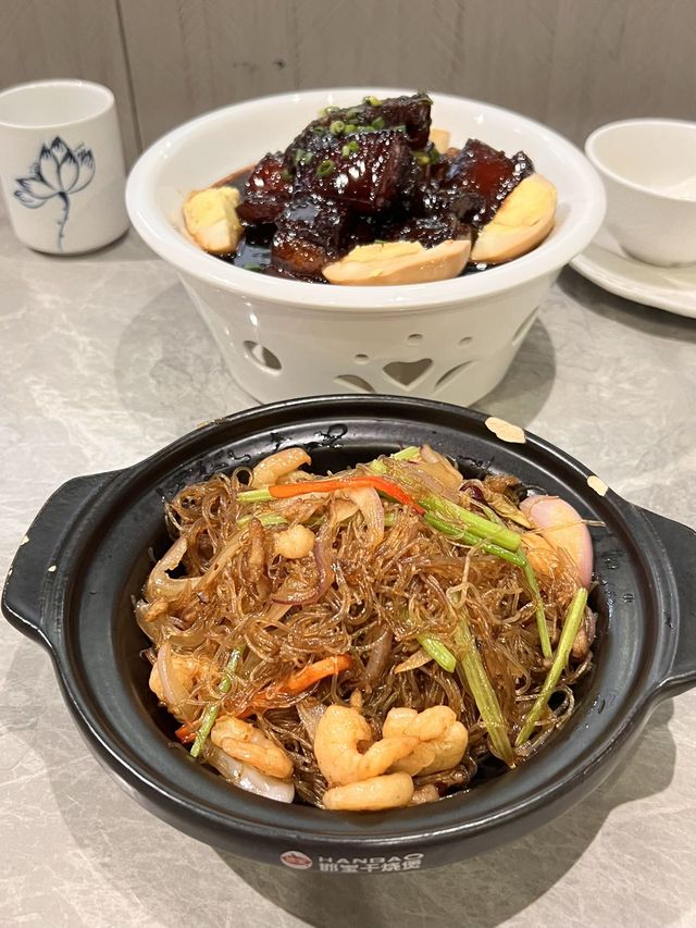 本地人都推薦的本幫菜館子,。 本地人都推薦的本幫菜館子,。