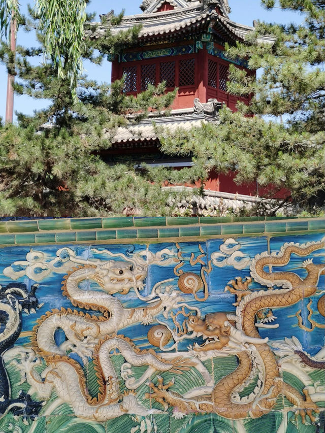 白洋淀文華苑探秘：嘎子村與雁翎隊紀念館之旅。