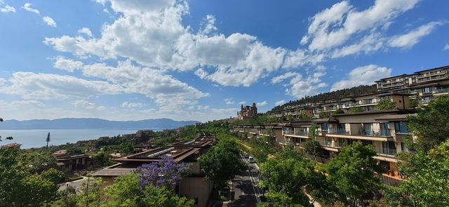 太陽山慢雲度假酒店：沉浸式之旅‌