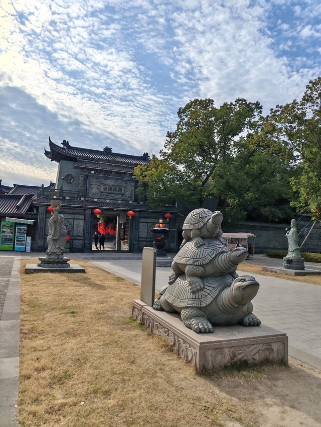 去不了普陀山，就來寧波的東錢湖小普陀吧！