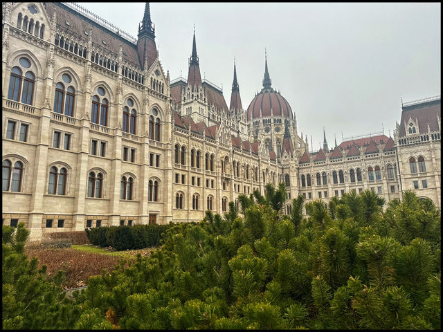 Hungarian parliament building 🤩