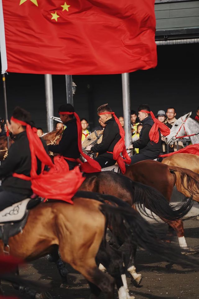 太激動!太熱血沸騰了!家人們,去烏魯木齊一定要去這個地方! 太激動!太熱血沸騰了!家人們,去烏魯木齊一定要去這個地方!