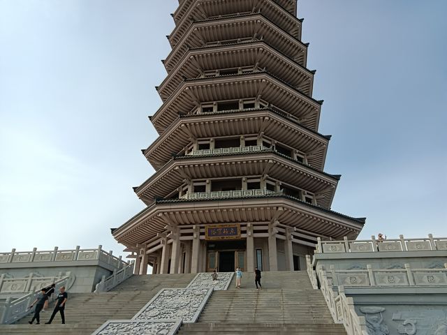 東極寶塔