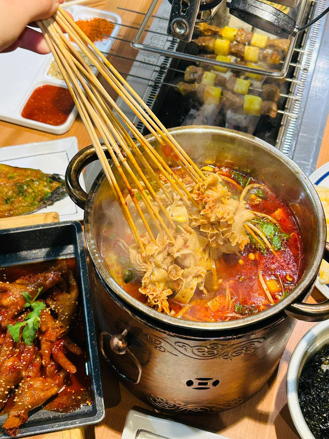 大阪心齋橋必衝！香到跺腳的延吉燒烤🍢
