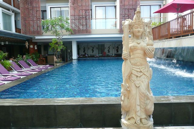 巴厘島水明漾度假推薦 | Horizon Seminyak   酒店：巴厘島水明漾地平線酒店 