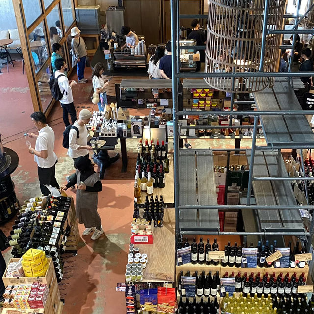 🌟大阪探店天花板購物！Takamura Wine & Coffee Roasters鐵皮屋頂下的寶藏社區店☕️