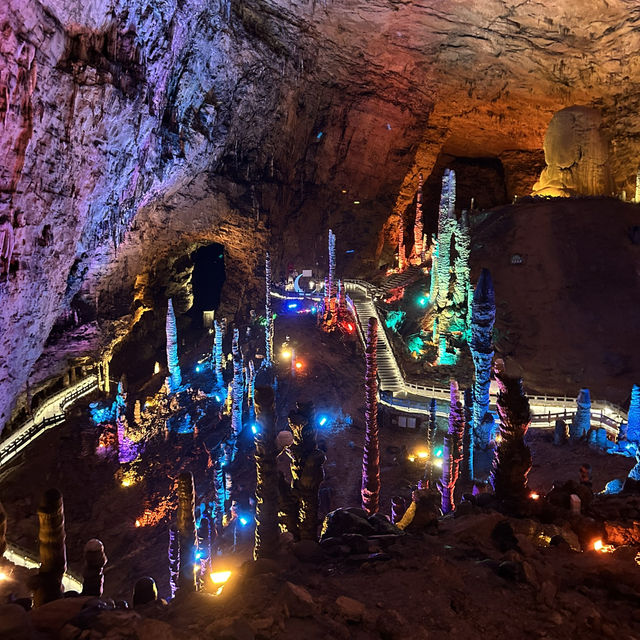 Detailed 1 Day (of 4) Itinerary for Zhangjiajie - Grand Canyon and Yellow Dragon Cave