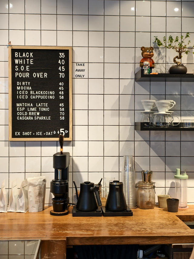 銅鑼灣必衝！街角的咖啡靈魂驛站☕️