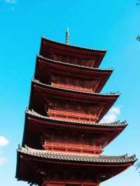 東京の隠れ名所：池上本門寺で歴史と桜を満喫】**  