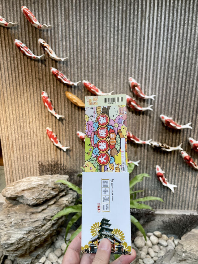 🌊夏日限定浪漫！在海邊泡溫泉也太愜意了吧♨️