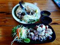 Pattaya's Seafood Feast: A Carnival of Crustaceans Under Neon Skies