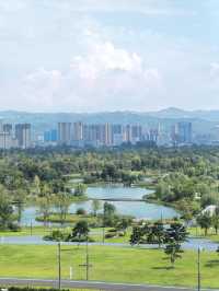 成都新地標!東安湖體育公園的藍色秘境被我挖到了!  這片藏在成都東邊的"小洱海"也太絕了!藍天白