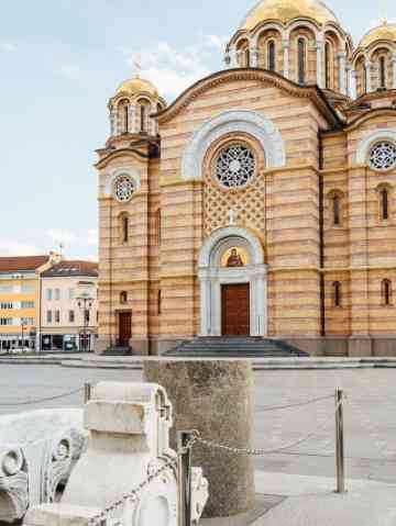 10-11 ボスニア・ヘルツェゴビナ オフィシャルウィンドブレーカー