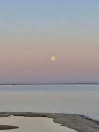 初冬呼倫湖｜草原秘境中的冰封藍調盛宴