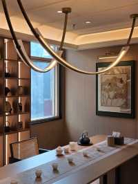 Отель с изысканным рестораном внутри.