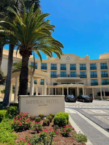 范思哲黃金海岸宮殿酒店：義大利奢華與海岸風格的完美融合✨