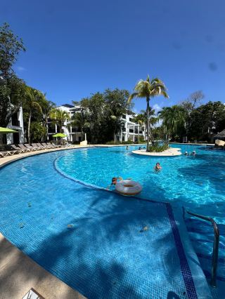 Relaxing Stay with Amazing Wildlife and Food