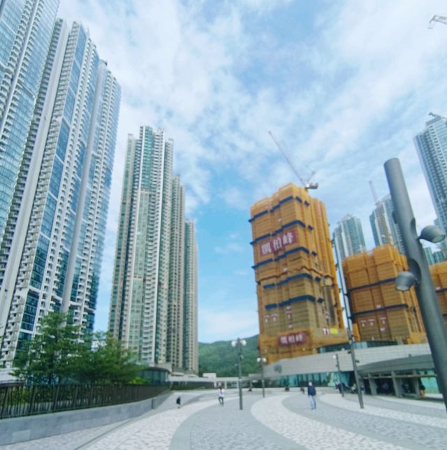 日出公園 和 The Lohas Mall 頂層平台！風景優美！