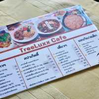 _Treeluxx Cafe' _