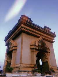 ประตูไซ เวียงจันทน์ลาว 🏛️🌅