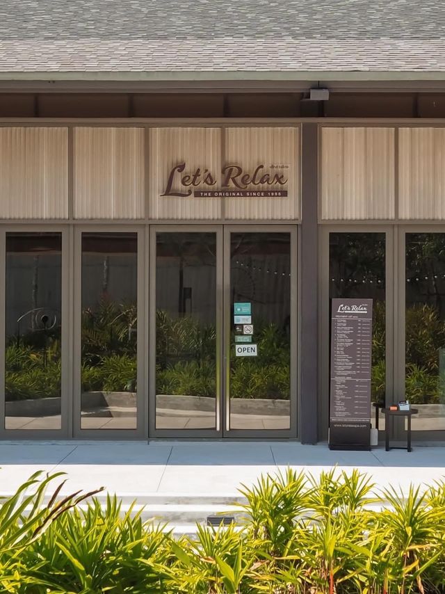 พาร่างกายมาผ่อนที่ Let's Relax Spa