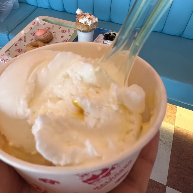 알록달록 도너츠 천국