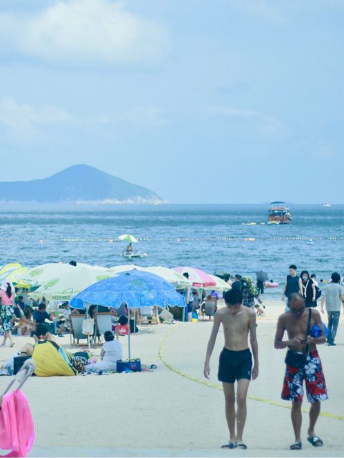 Summer vibe in Hong Kong: Shek O beach and Village 