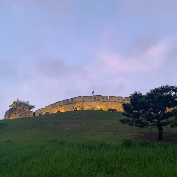 수원하면 꼭 가봐야 하는 관광명소 1위, 수원화성