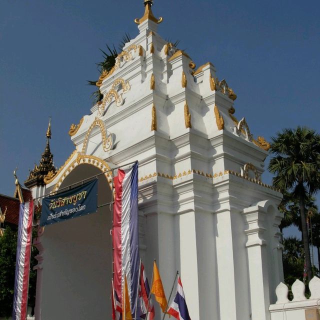 วัดพระธาตุศรีจอมทอง วัดพระธาตุศรีจอมทอง