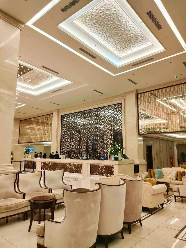 Melia Vinpearl Da Nang Riverfront