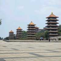 ที่เที่ยว สุด อลังการ เมืองเกาสง