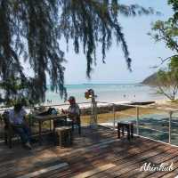 คาเฟ่ริมทะเล สัตหีบ