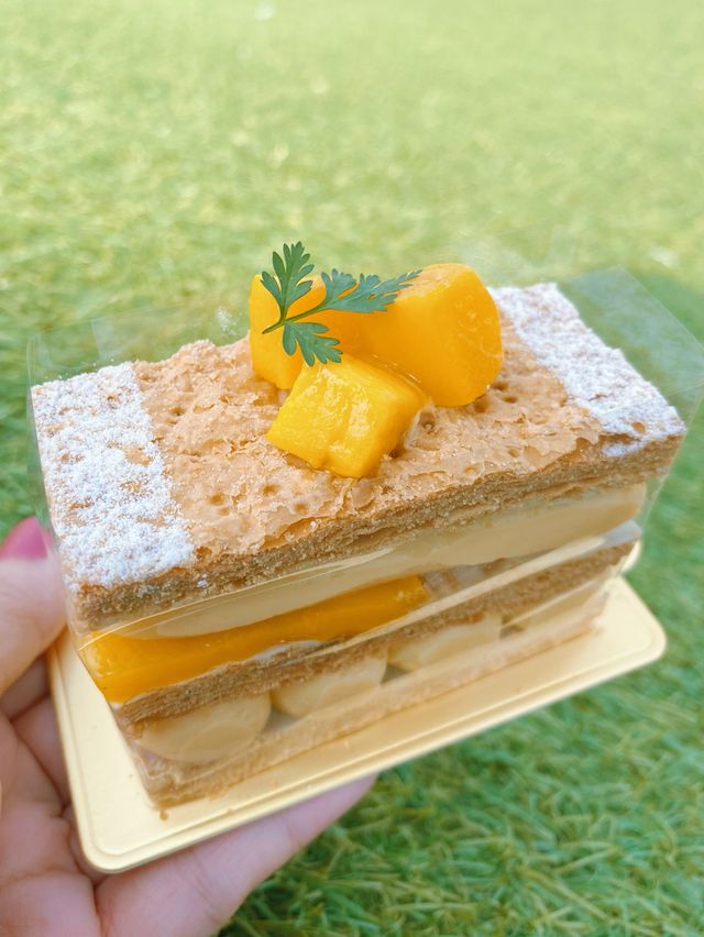 樂富美味拿破崙😋😋 
