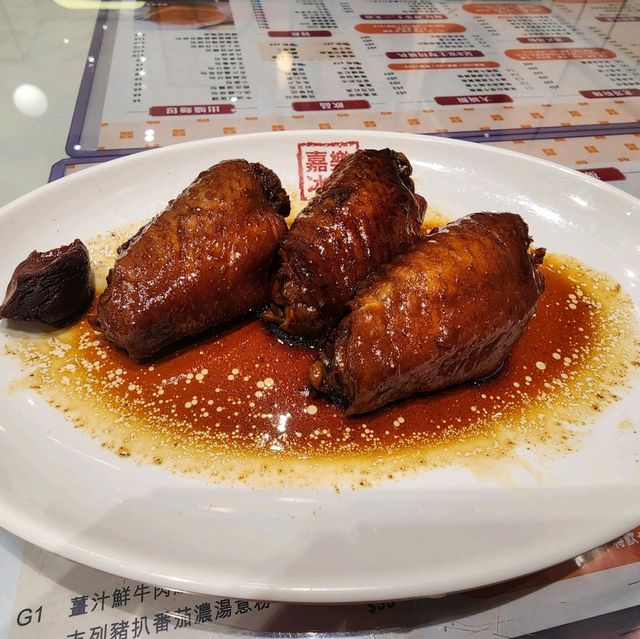 平、靚、正，懷舊冰室