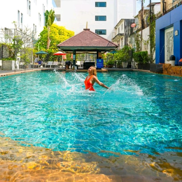 ลากแฟนไปนอนกลางพัทยาใกล้ห้างใกล้ทะเลมีห้องโจรสลัด