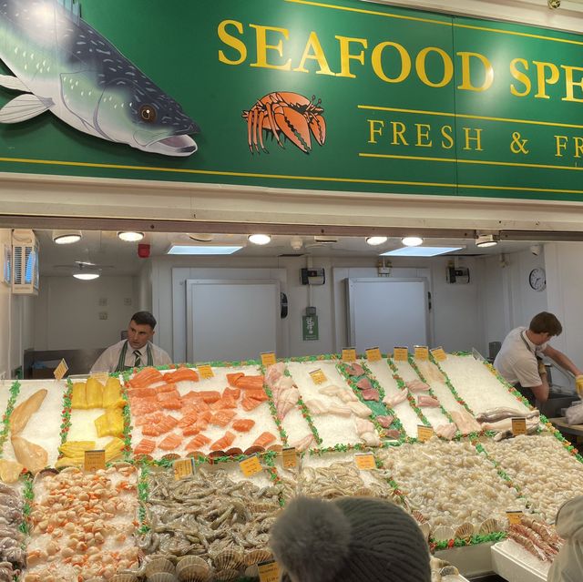 歐洲最大的室內市場 - Leeds Kirkgate Market