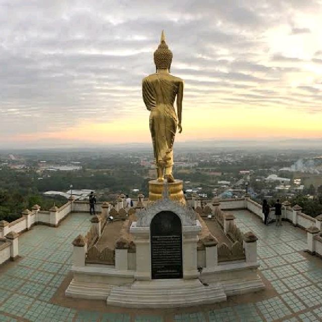 วัดพระธาตุเขาน้อย น่าน