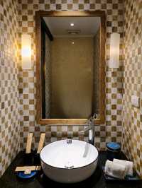 【ハノイ】Bespoke Trendy Hotel Hanoi