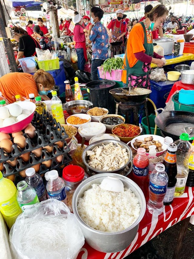 《曼谷JJ Market翟道翟市場》