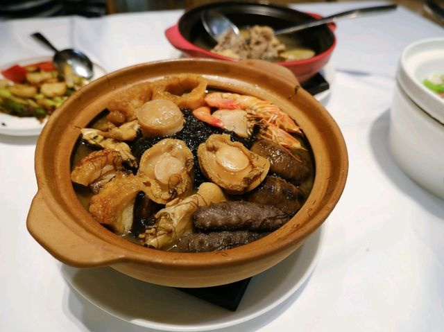 新年意頭滿滿。嚟返個鮑魚撈起