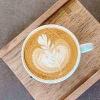 Roast8ry LAB  ร้านคาเฟ่ชื่อดังของเชีย