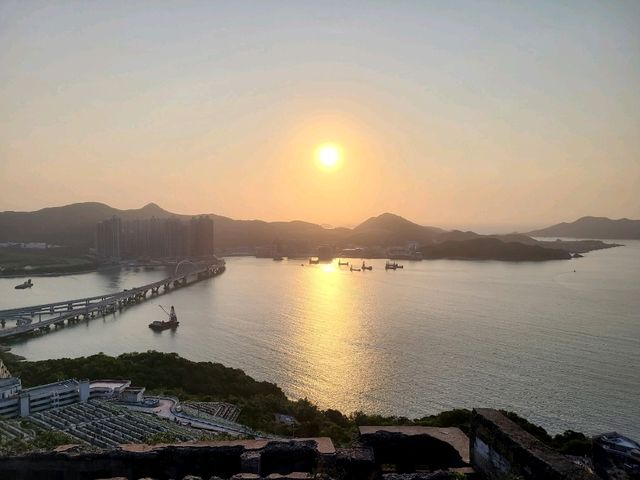 【黑暗過後的晨曦🌅~魔鬼山😈】